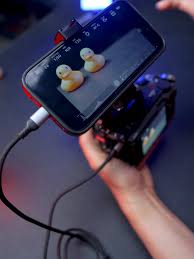 Sử dụng điện thoại cũ làm camera